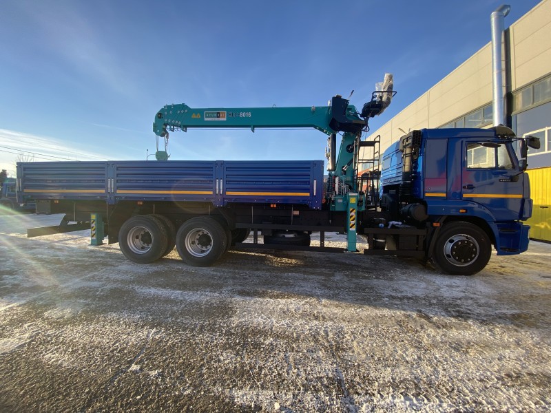 Автомобиль бортовой 438210 на шасси Камаз  65117-3010-48 с КМУ HYUNDAI HLC-8016