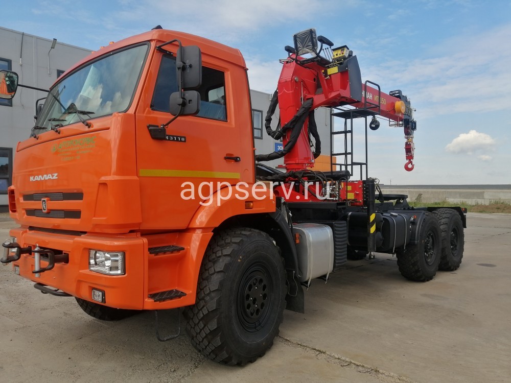 Автомобиль- тягач седельный 438242-02 на шасси КАМАЗ 43118-73094-50 с КМУ ИНМАН IT-150